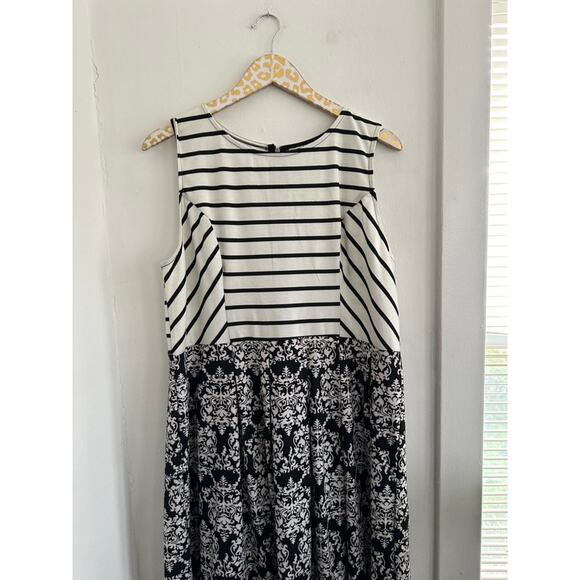 Xhilaration Women's Black White Floral Striped Dress | Size XXL - Picture 2 of 4